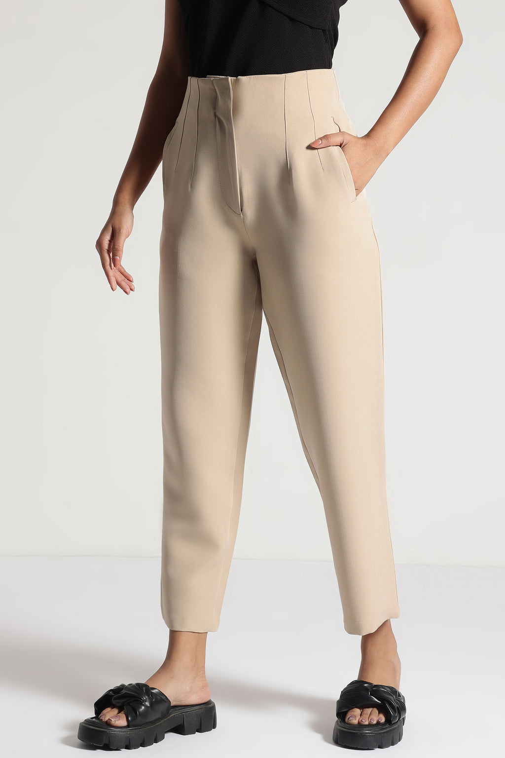Pleated High Waisted Wide Leg Trousers in Off-White