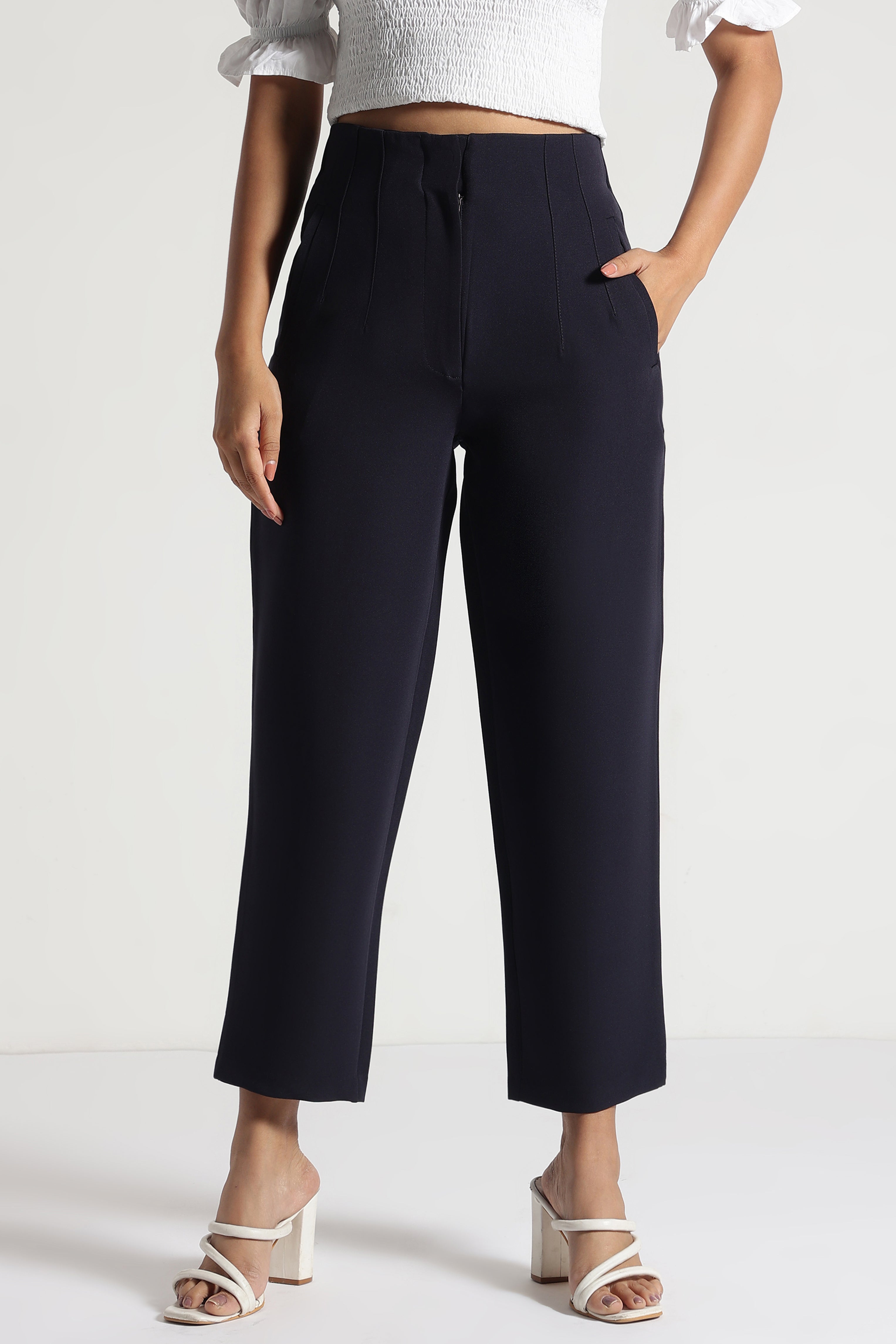 Black Textured Casual Pant
